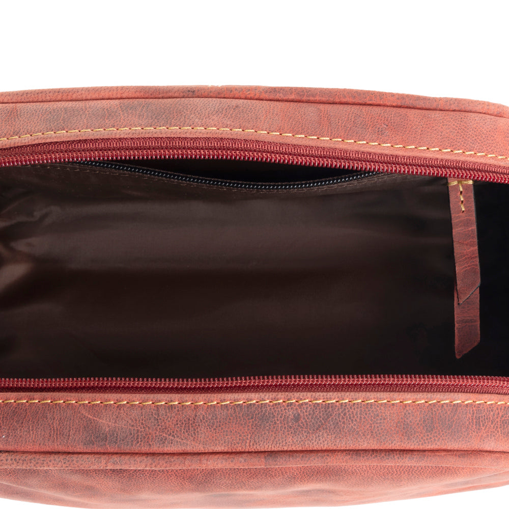 Eagle's Talon Toiletries Bag in Smoky Rust