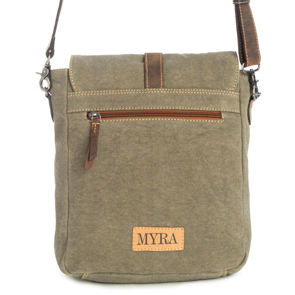 Chilton Trail Messenger Bag