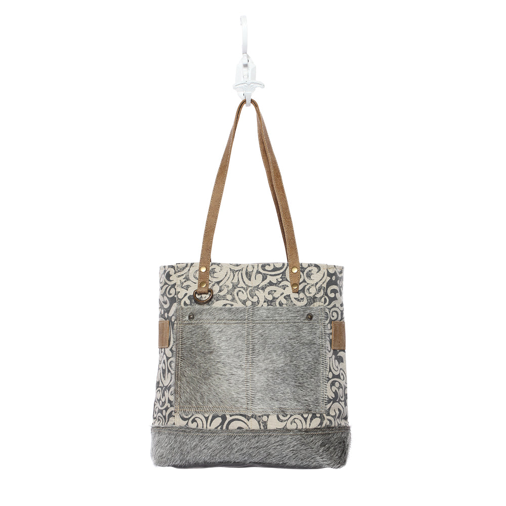 Hairon Pockets Tote Bag