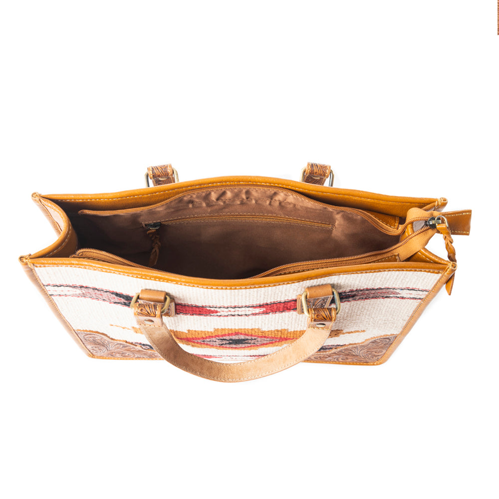 Vista Grande Shoulder Bag