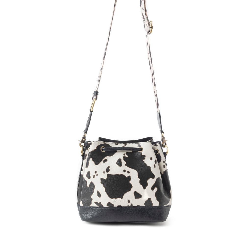 Ranch Holstein Heritage Bucket Bag In Black & White