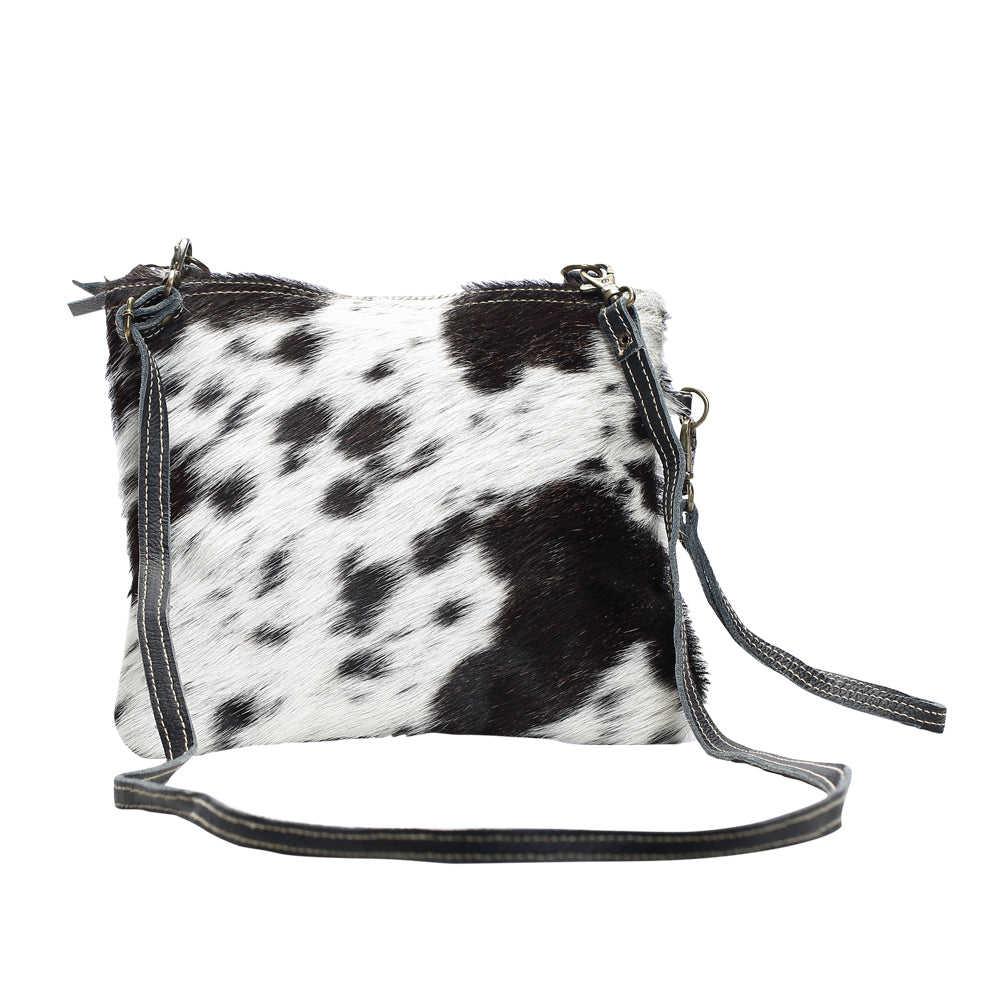 White And Black Shade Bag - Myra Bags