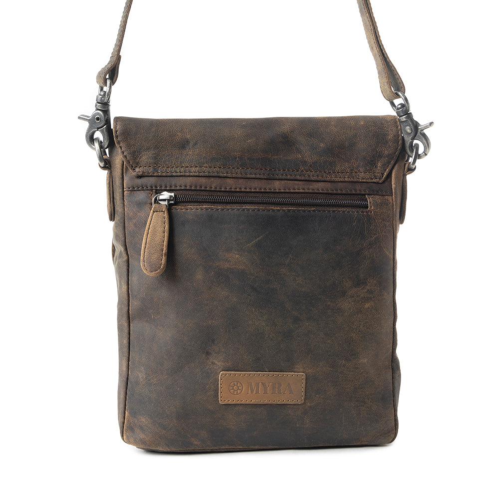 Mountain Heights Messenger Bag In Brown