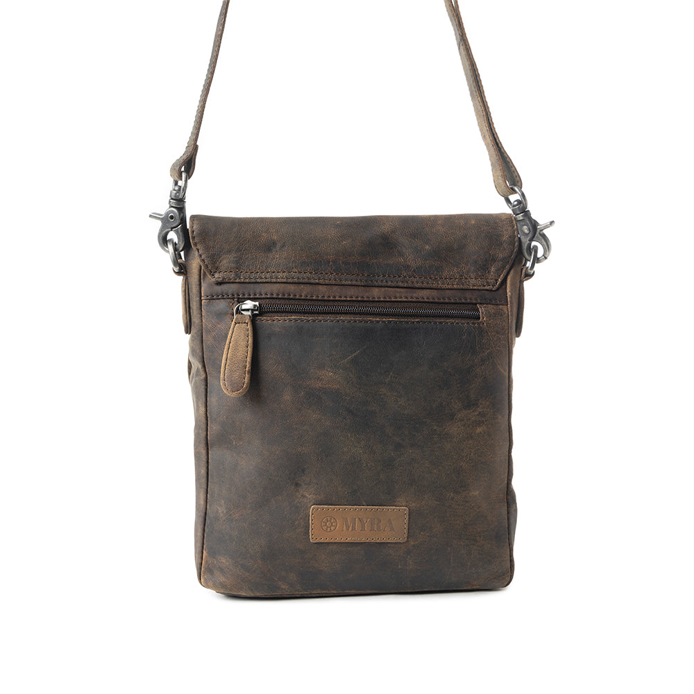 Mountain Heights Messenger Bag In Brown