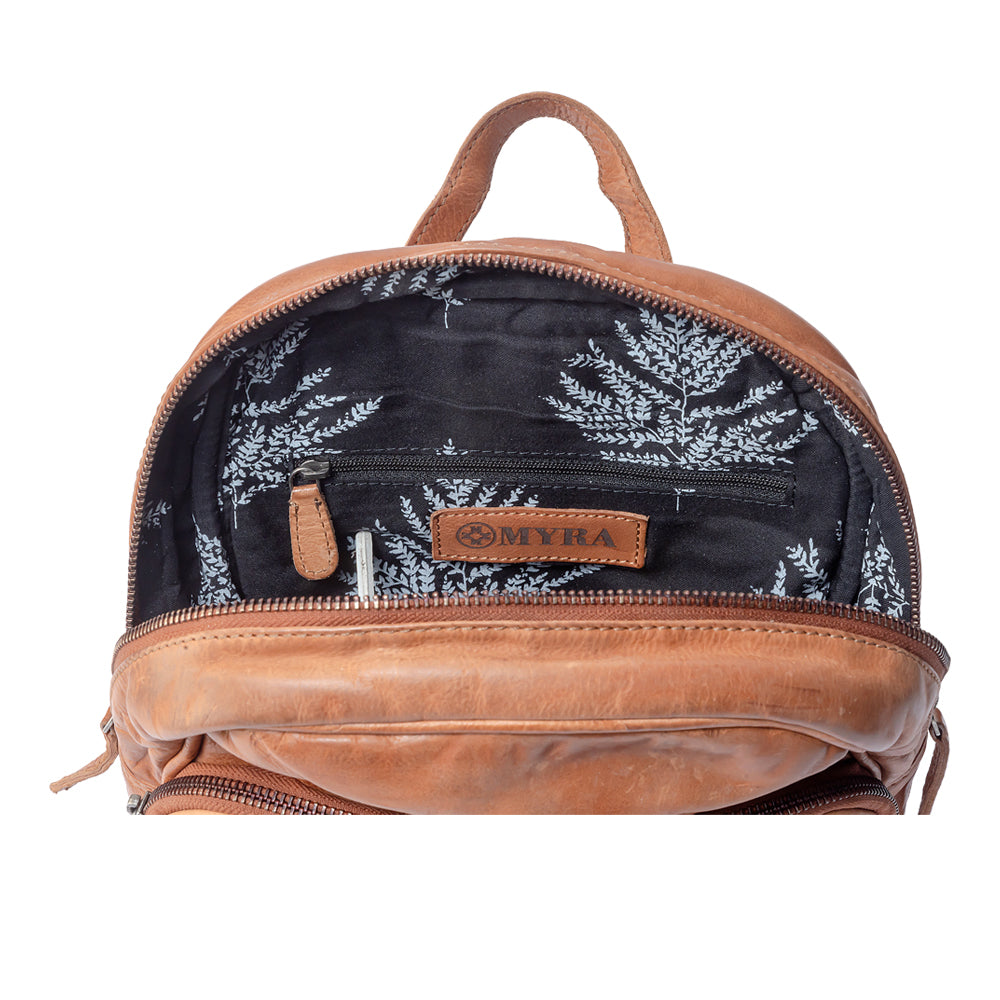 Roaming Traveller Backpack In Tan