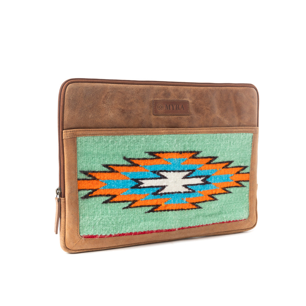 Minerva Prairie Laptop Case In Green And Brown