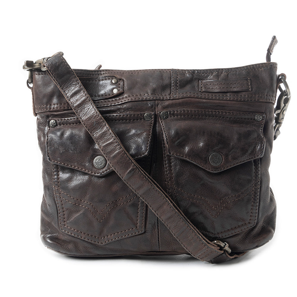 Range Rider Pocket Shoulder Bag In Black