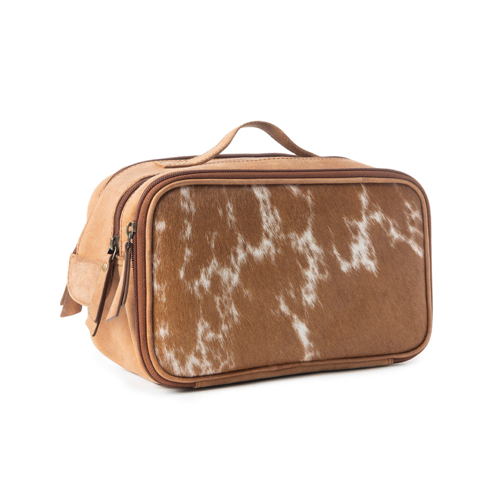 Martha High Trail Toiletries Bag In Brown