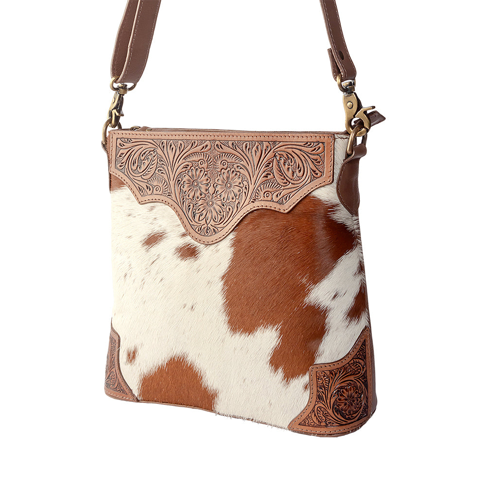 Glorious Rangelands Crossbody Bag In Brown And White