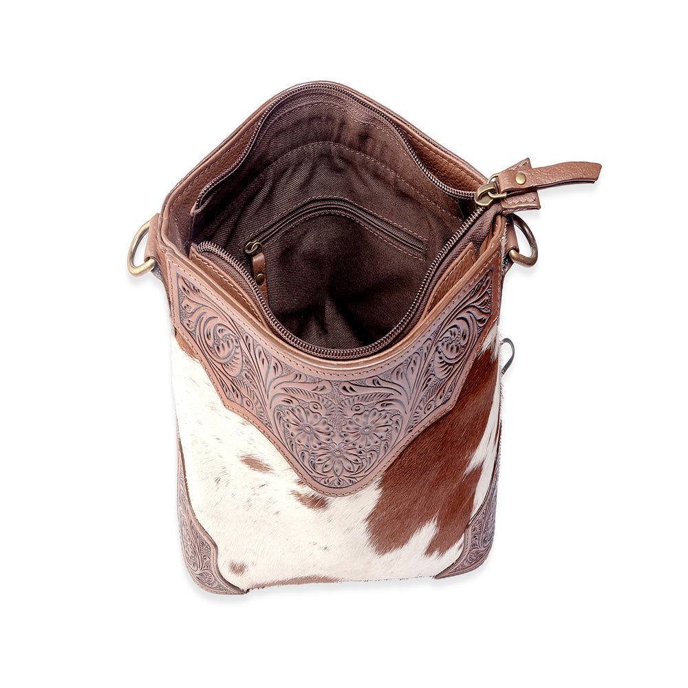 Glorious Rangelands Crossbody Bag In Brown And White