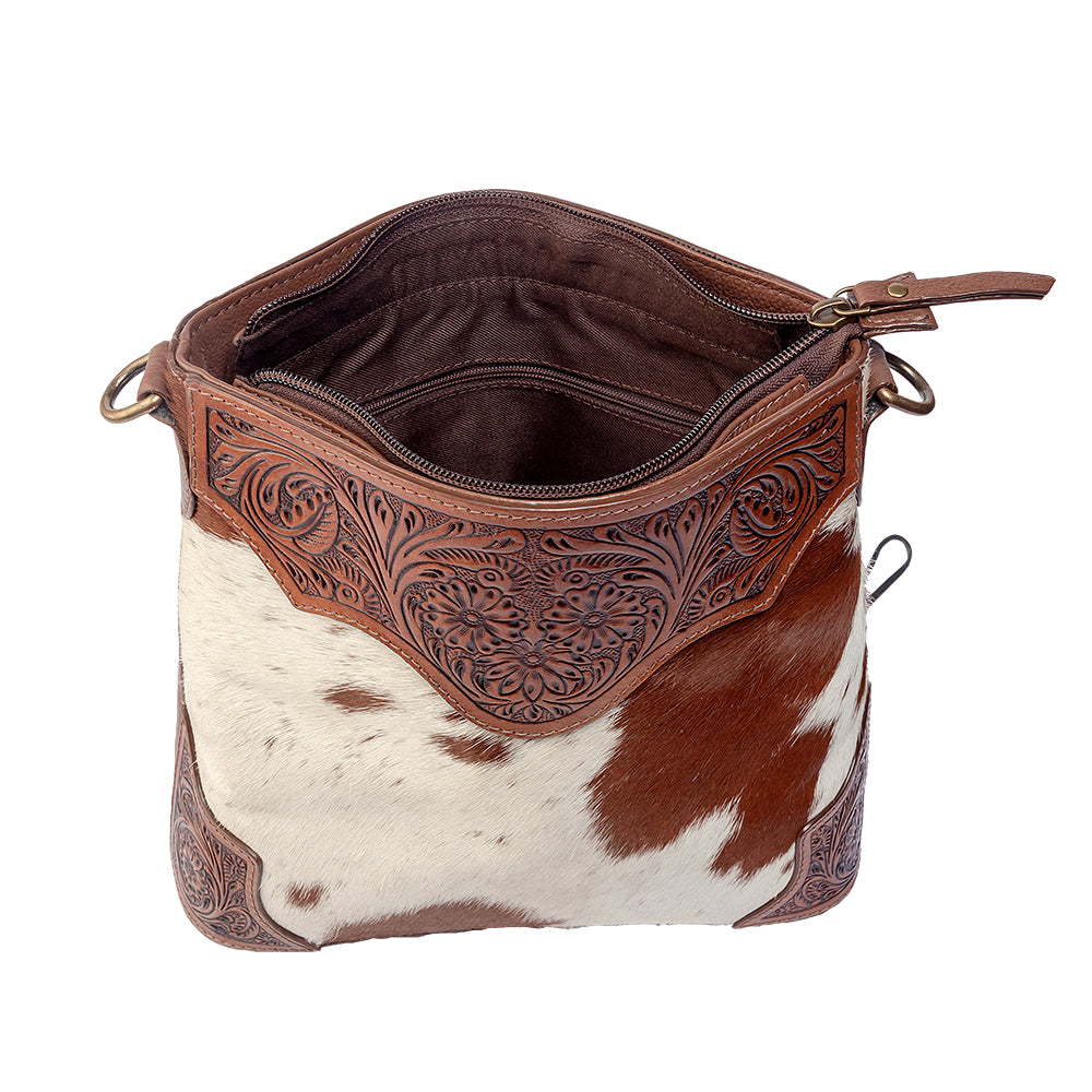 Glorious Rangelands Crossbody Bag In Brown And White