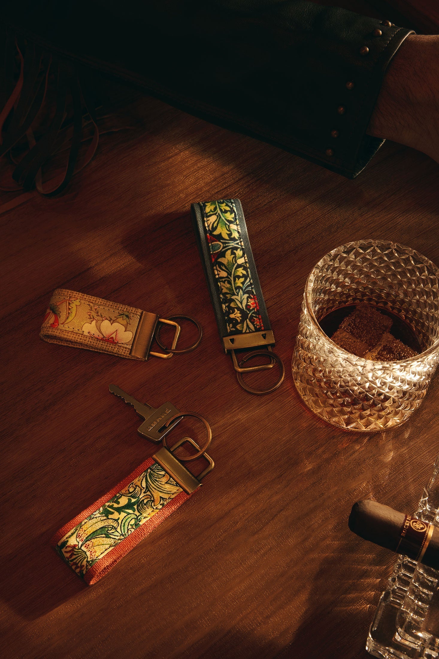 Penny's Posies Key Fob 3.5"