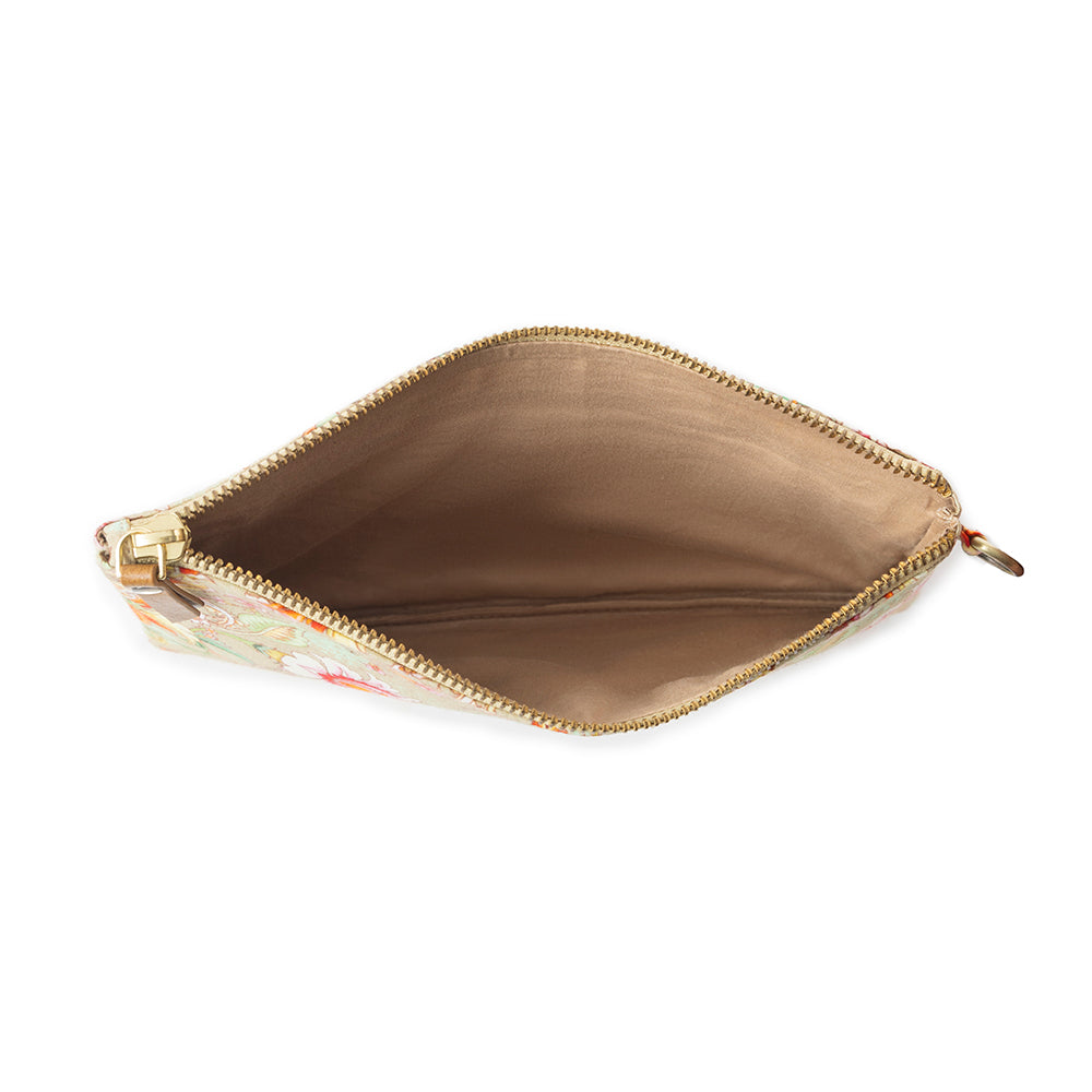 Serentity's Blooms Clutch Bag In Brown