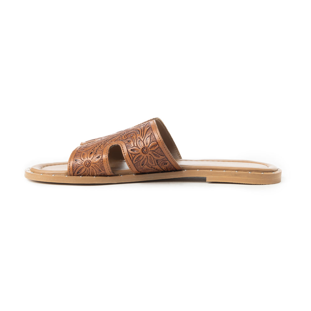 Carmina Anne Sandals In Brown