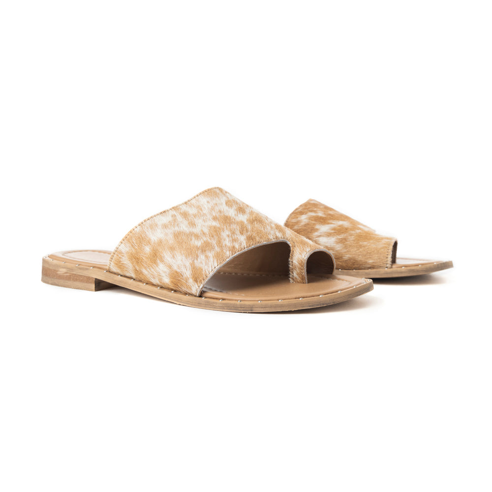 Kimmee Trail Sandal In Brown