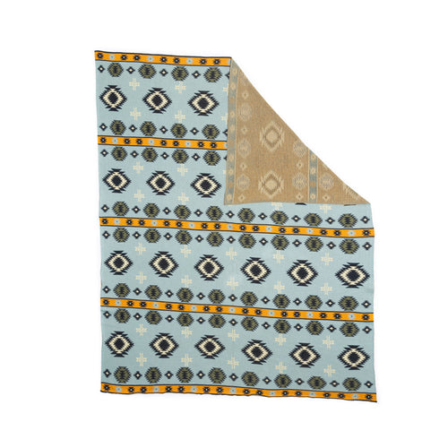 Wolfstone Ridge Throw