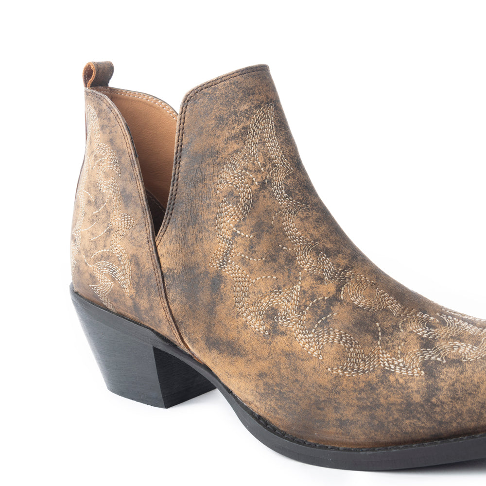 Moonlight on the Mesa Booties In Crackle Brown