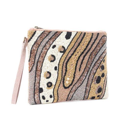 Flowing River Pouch In  Brown