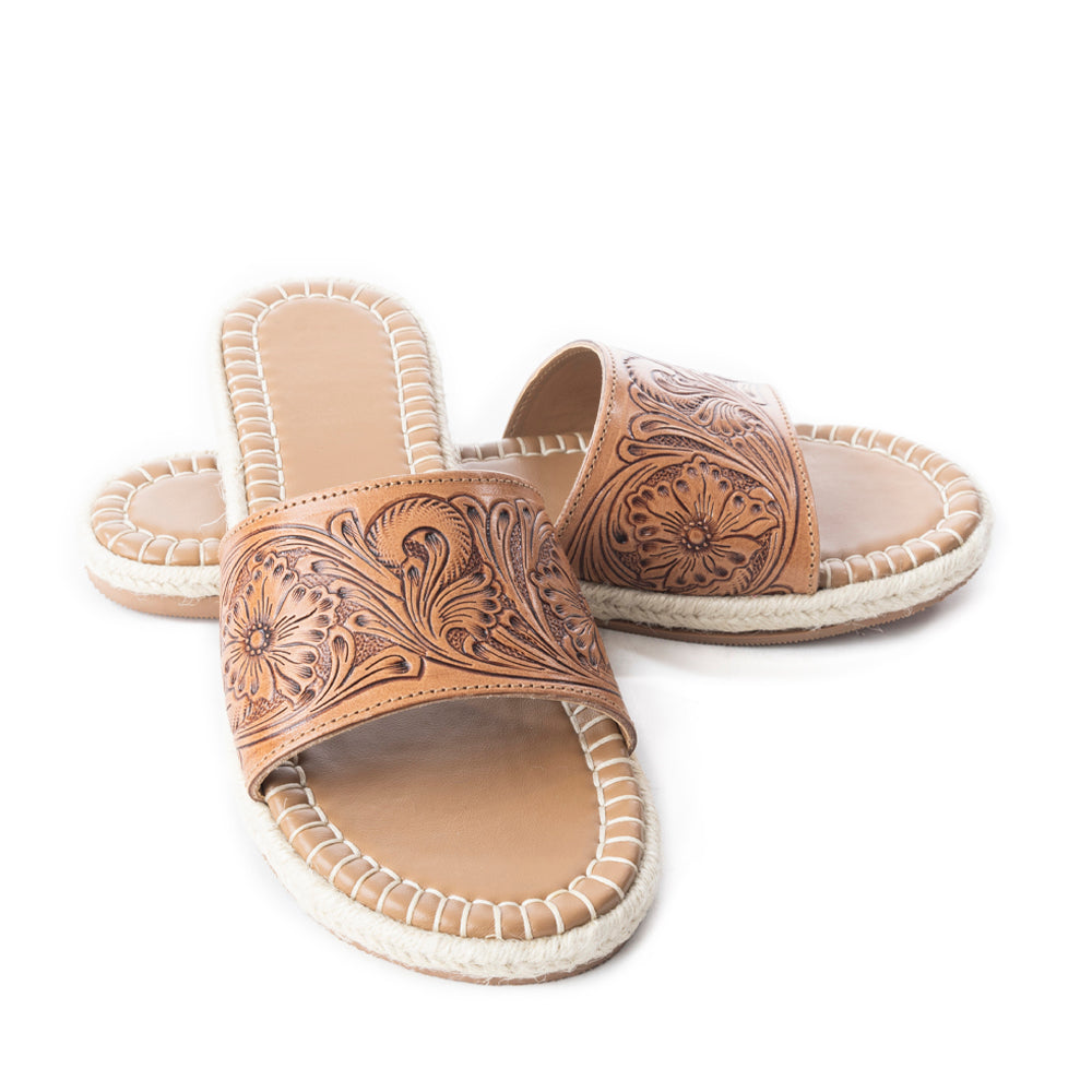 Horizon Creek Slides In Black & Brown