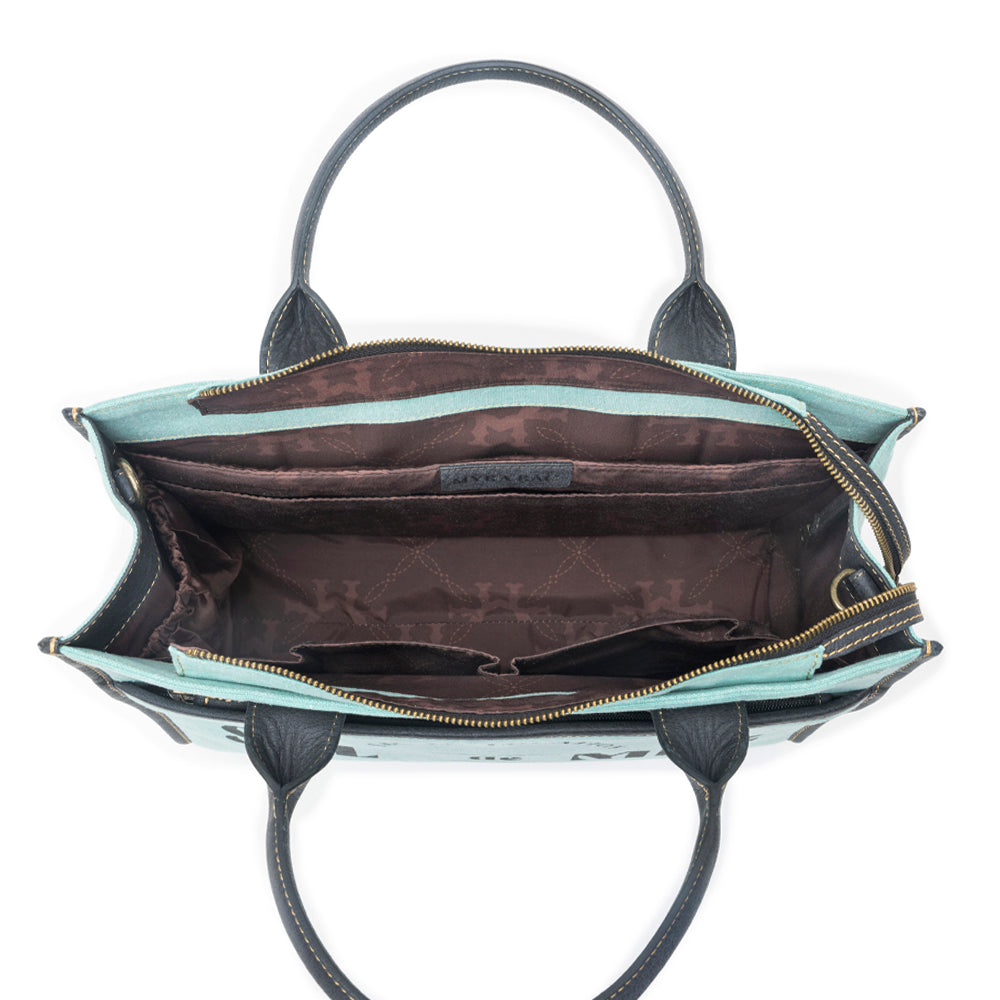Sel de Mer Shoulder Bag in Green