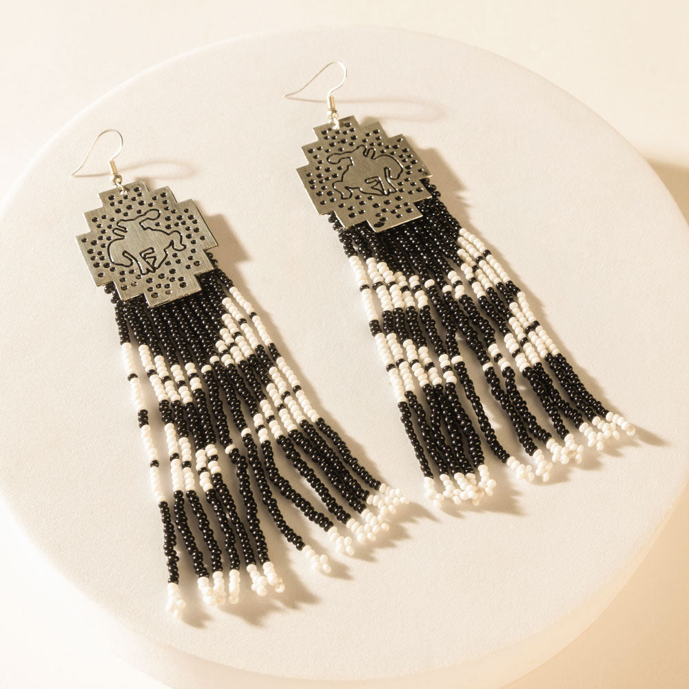Stallion Smoke Beaded Earrings in Dusty Black