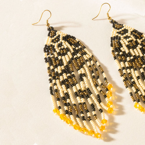 Rattler's Tale Beaded Earrings in Dusty Black