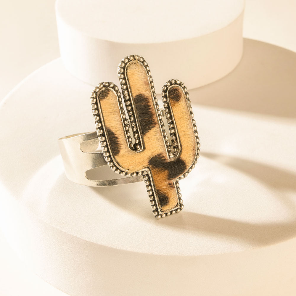 Victoria Ring in Cactus Brown