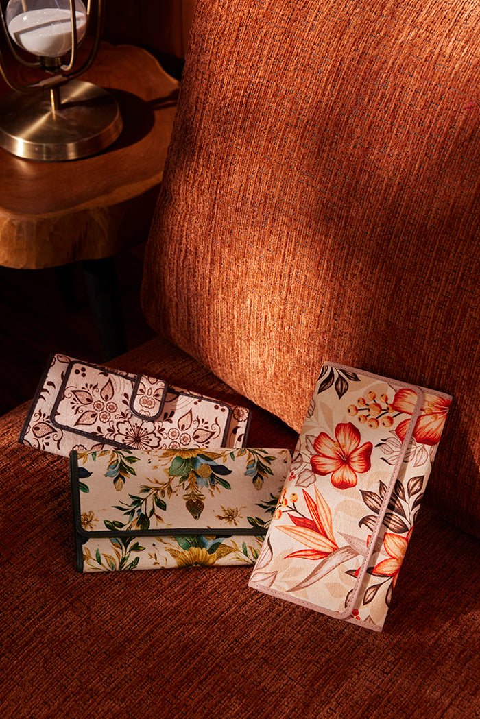 Vanilla Vine Woven Wallet in Sepia Bloom