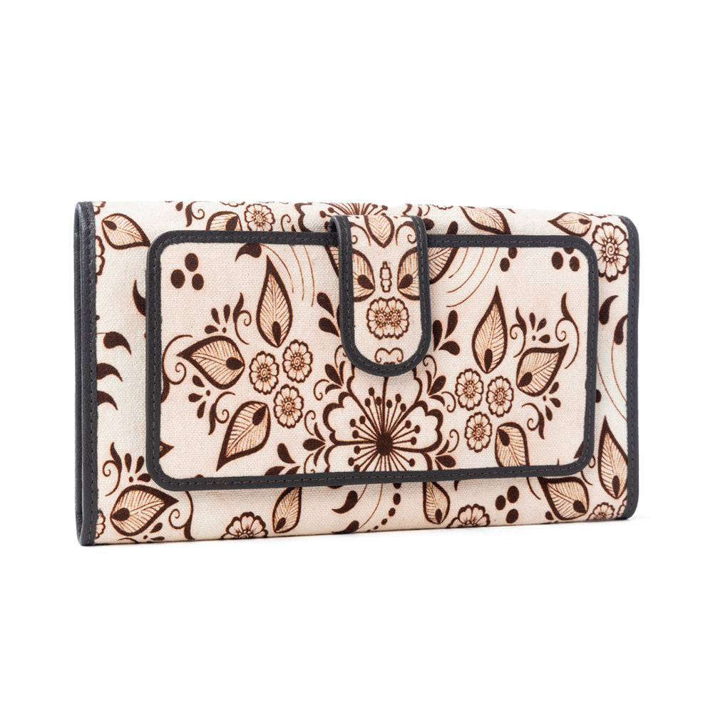 Vanilla Vine Woven Wallet in Sepia Bloom