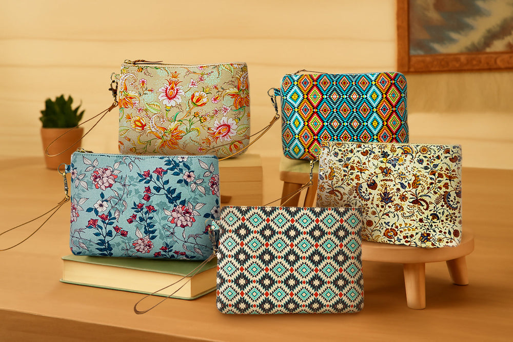 Peace & Serenity Blossoms Clutch Bag in Blue
