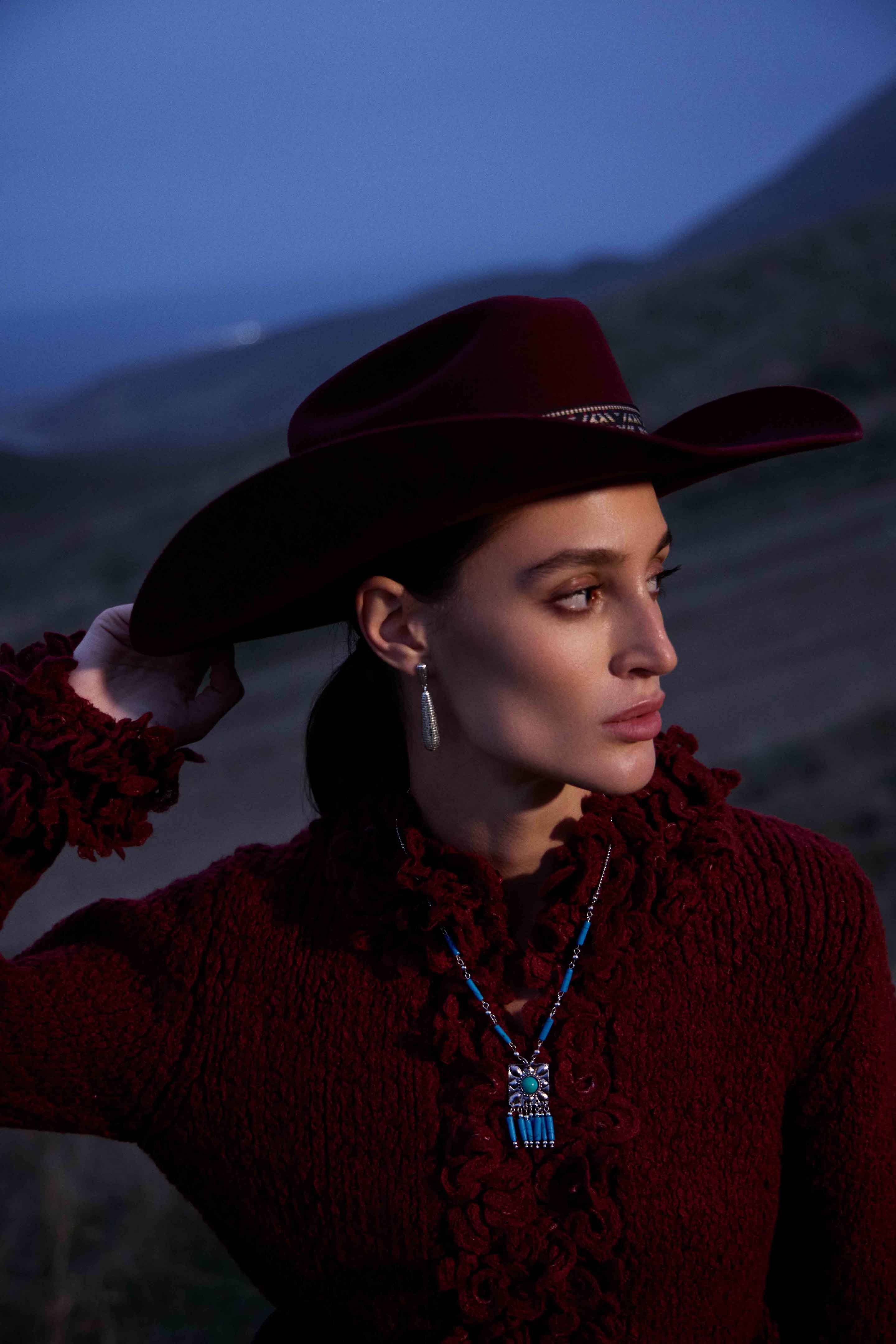 Blue Coyote Necklace in Turquoise Charm