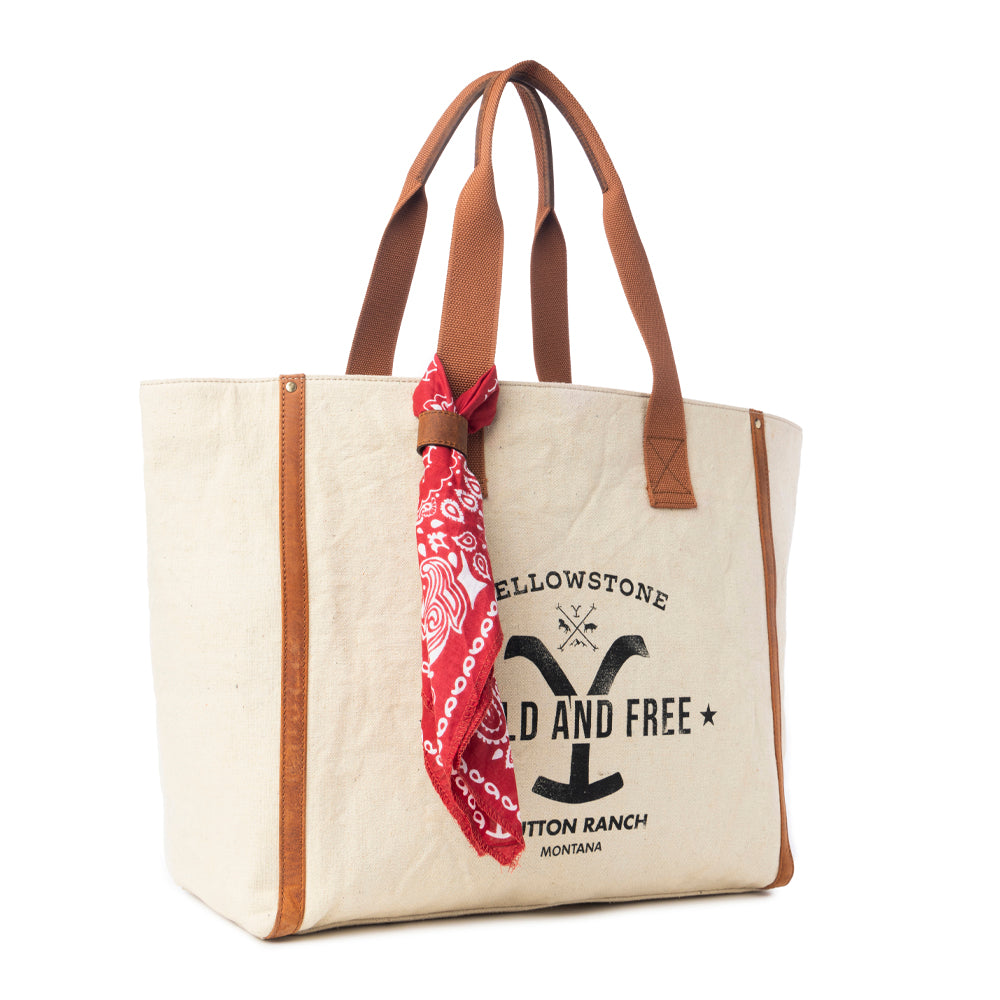 Yellowstone Ivory Creek Weekender Bag with Scarf