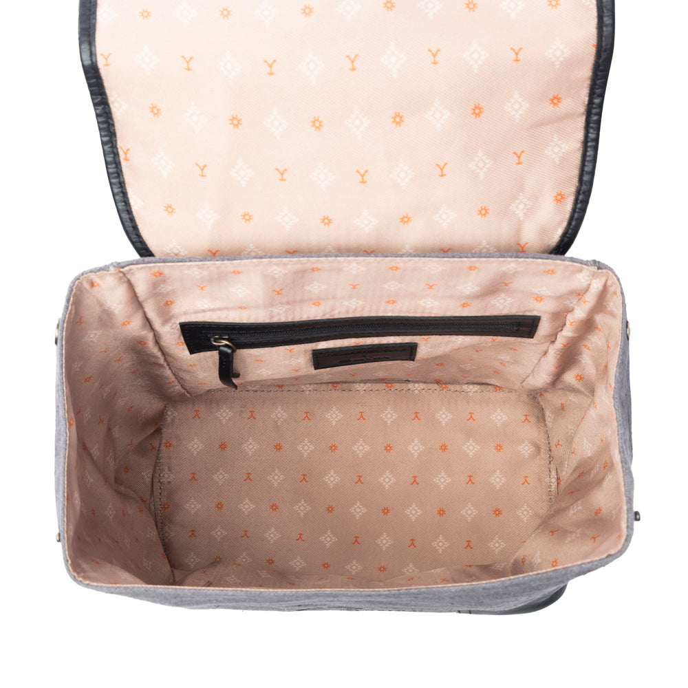 Yellowstone Paradise Valley Backpack in Ash