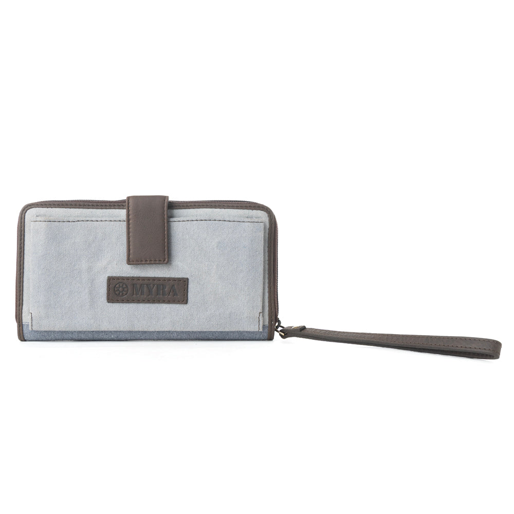 Myra Revellion Rodeo Wallet in Desert Sky