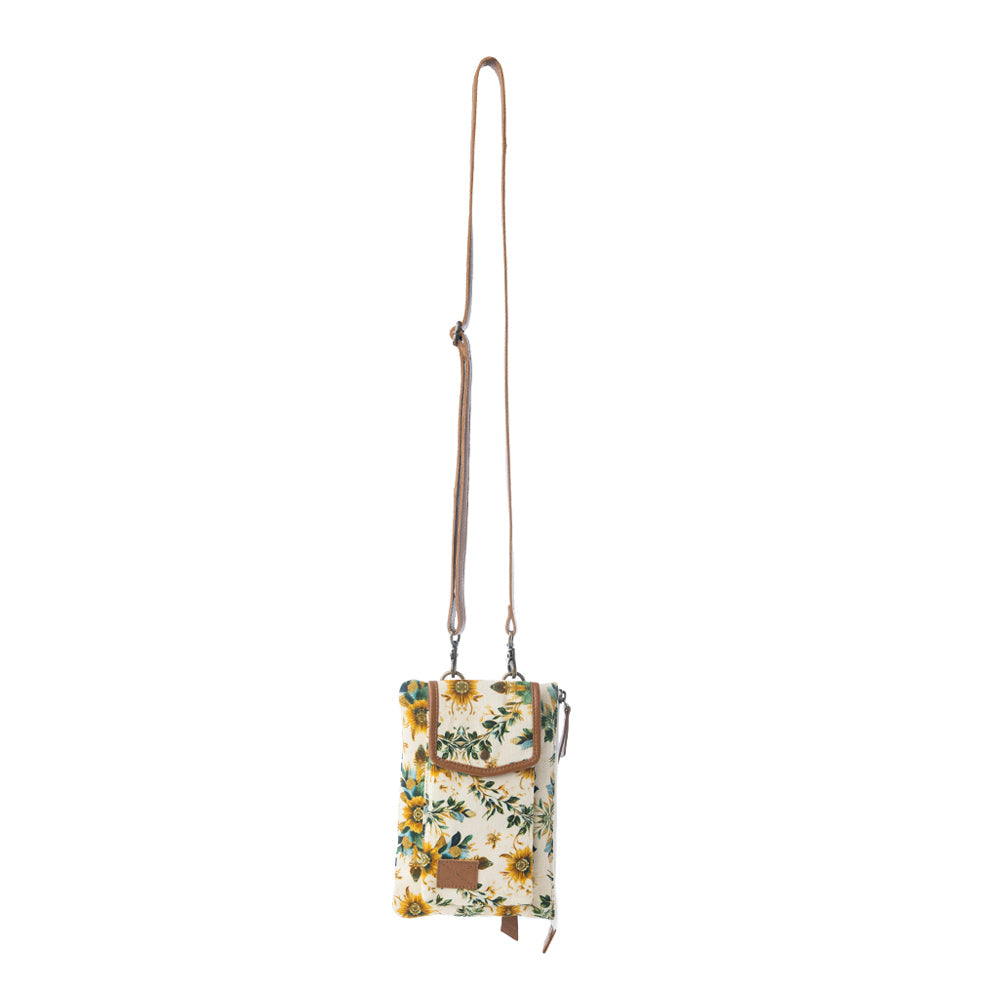 Amber Ray Crossbody Bag with Phone Compartment in Sunlit Ivory