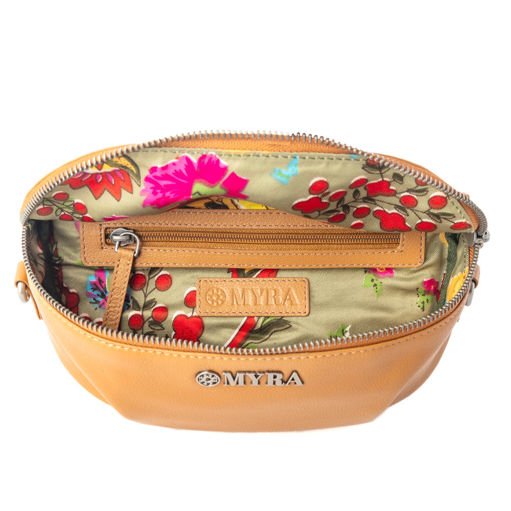 Compass Mesa Leather Fanny Pack in Honey Cloud