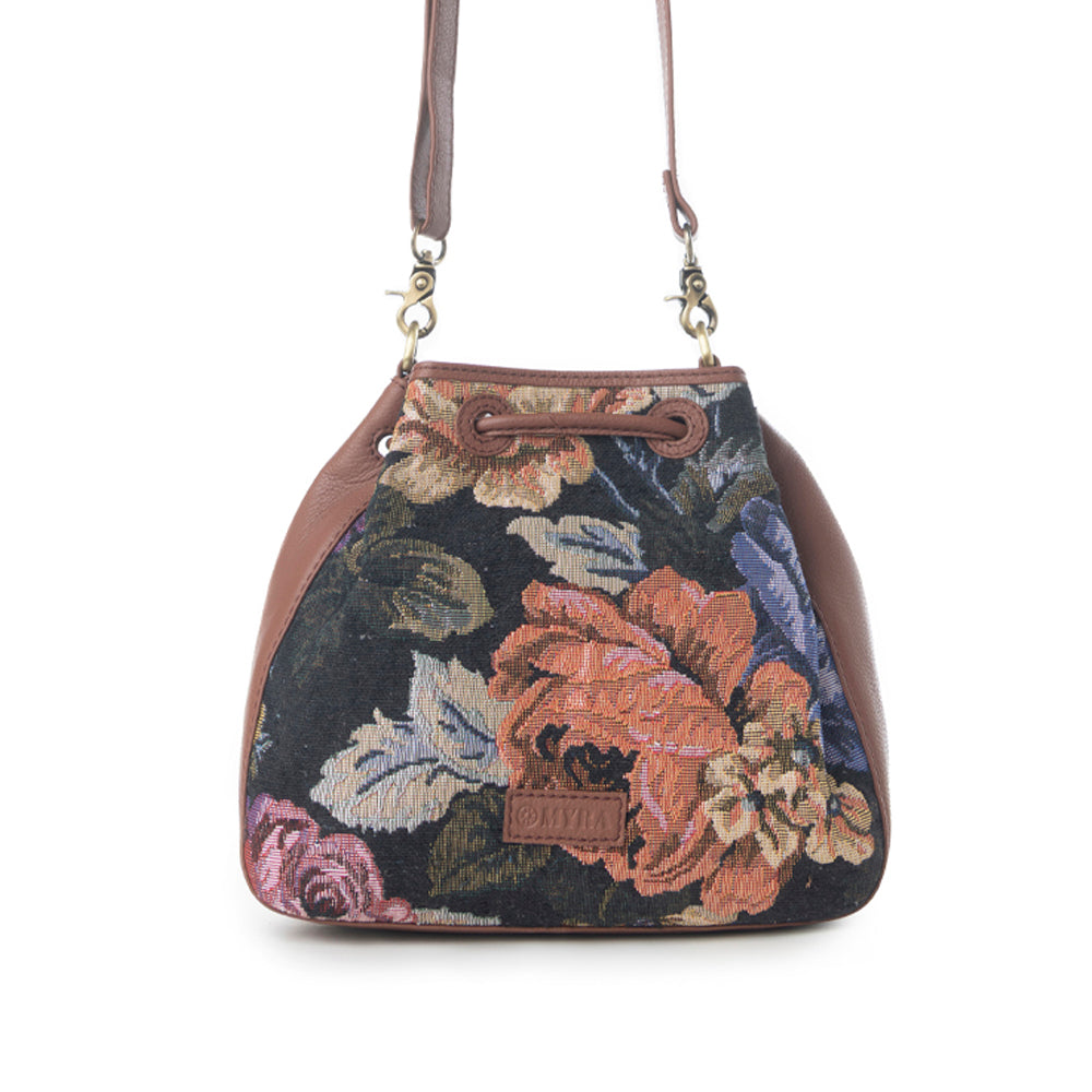 Old Soul Bucket Bag Variant Combo