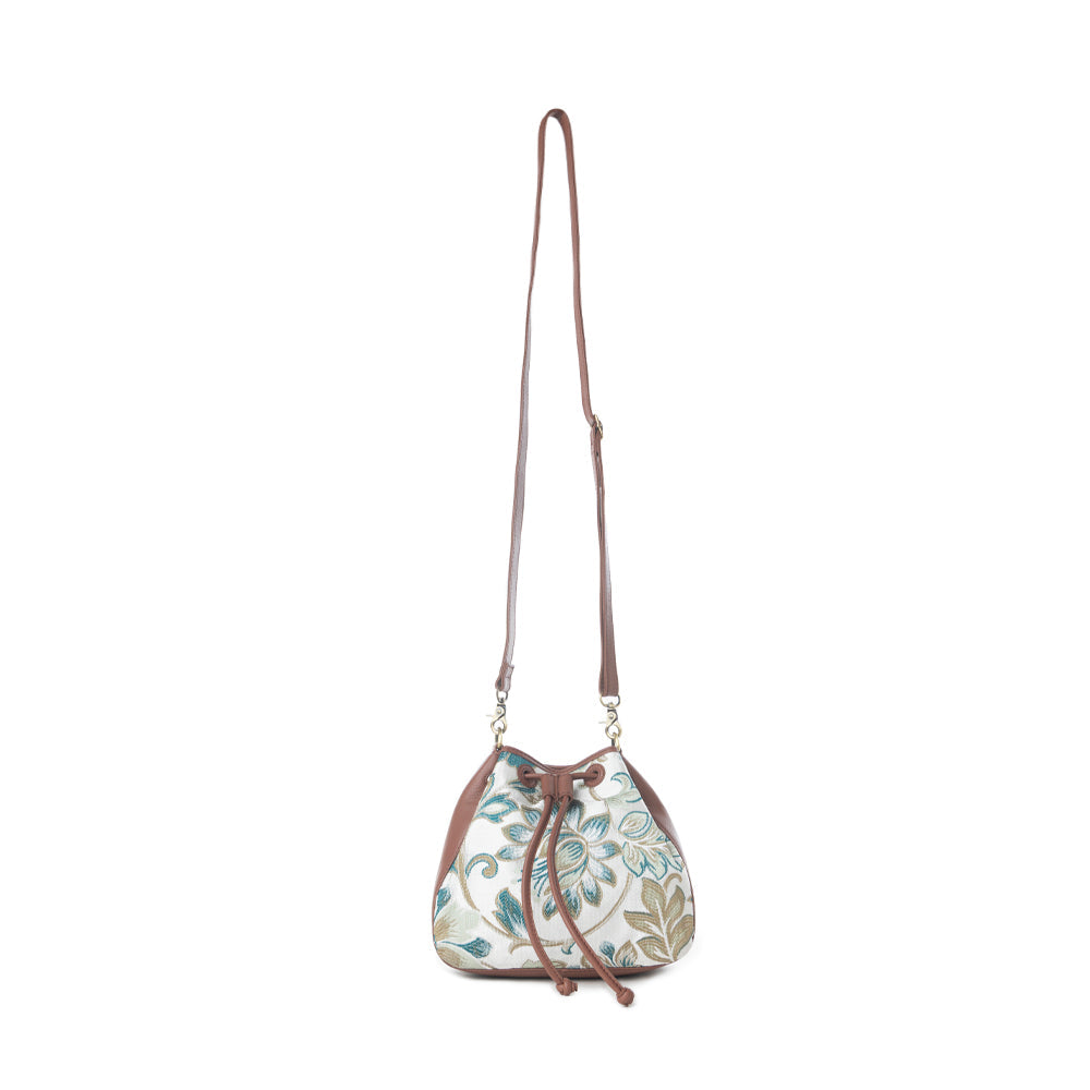 Myra Old Soul Bucket Bag in Alpine White