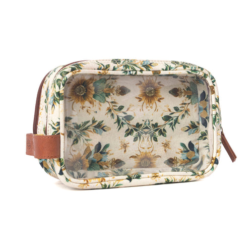 Willow Grove Cotton & Plastic Men's Shaving Kit in Sage Linen