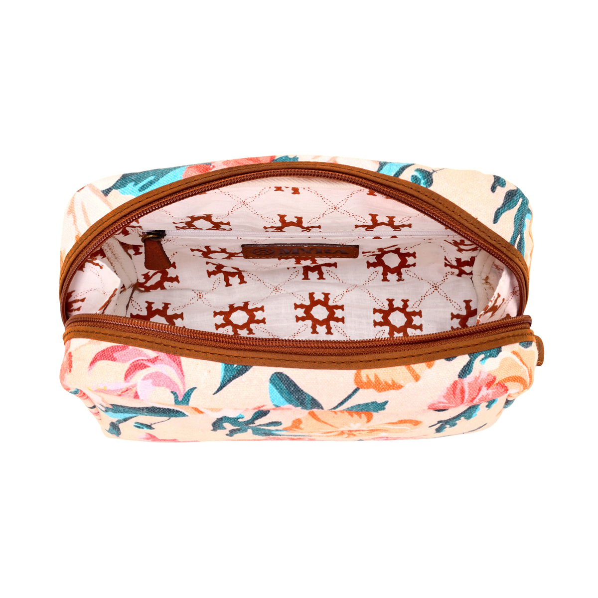 Damianita Makeup Kit in cream floral