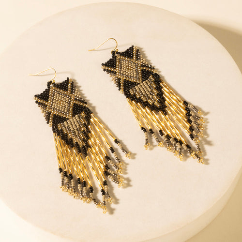 Sun strung beaded earring in Champagne