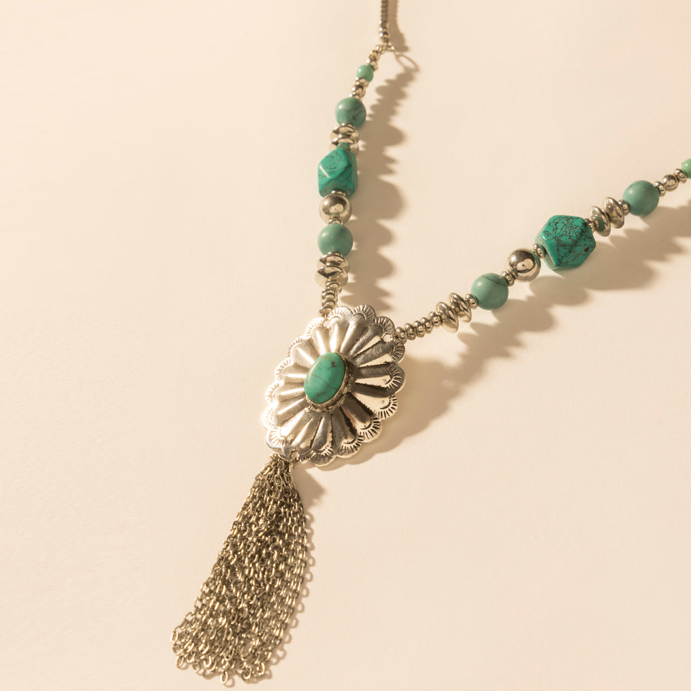 Relic Pendant Necklace in Turquoise Vein