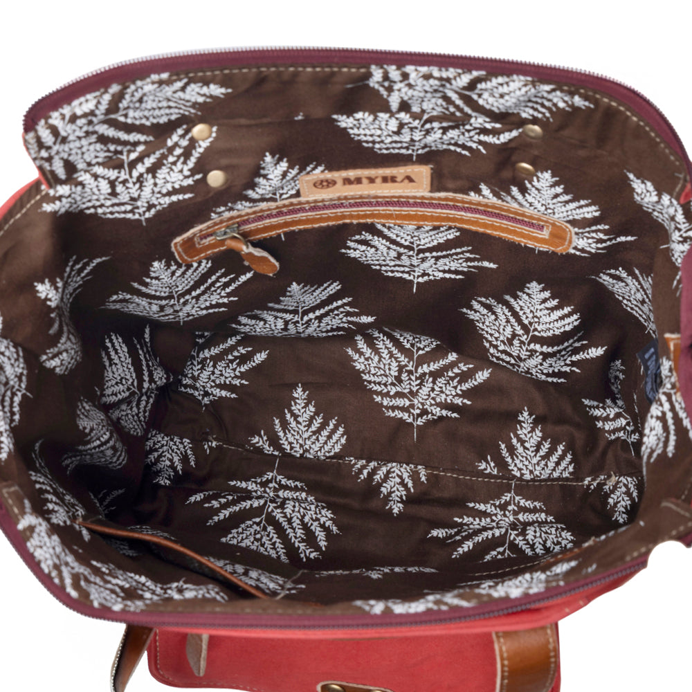 Myra Desert Trail Tote Bag in Canyon Coral