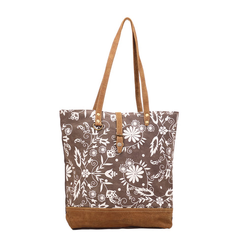 Pompon Tote Bag