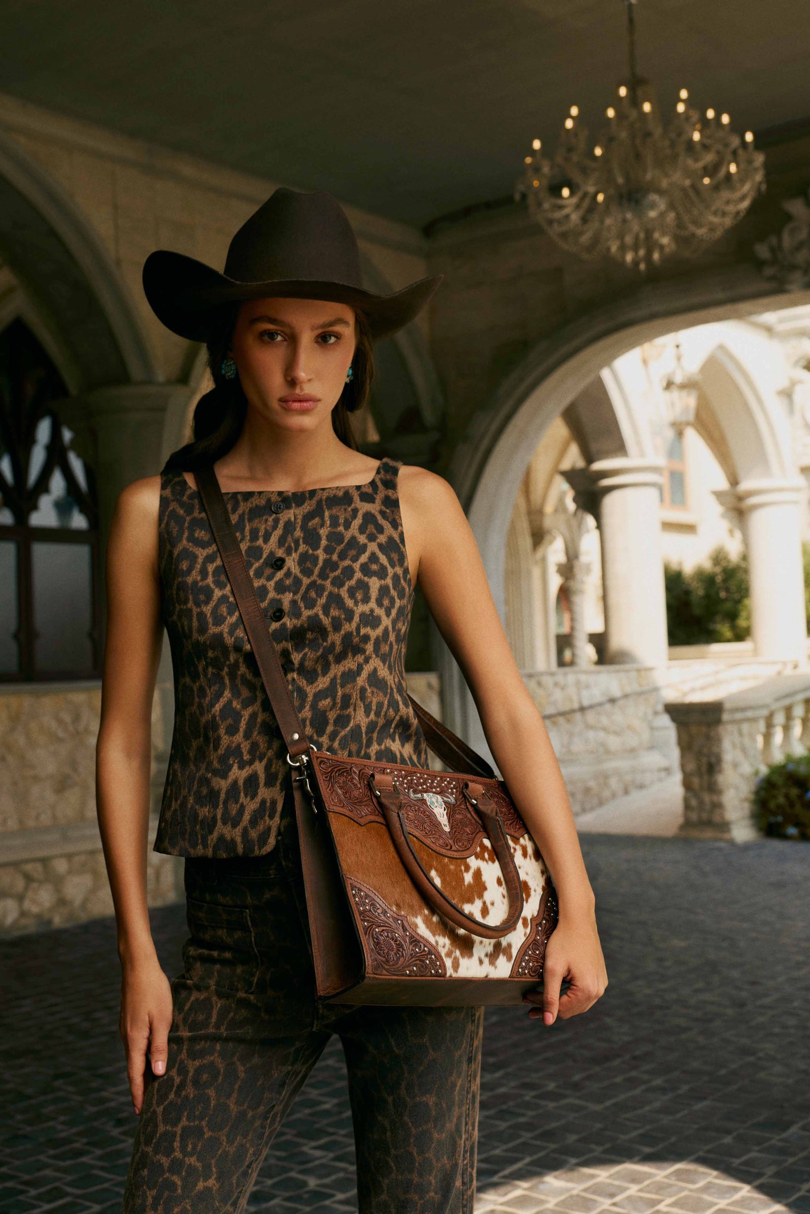 Timber Trail Hairon Leather Concealed Carry Bag in Cream Mocha