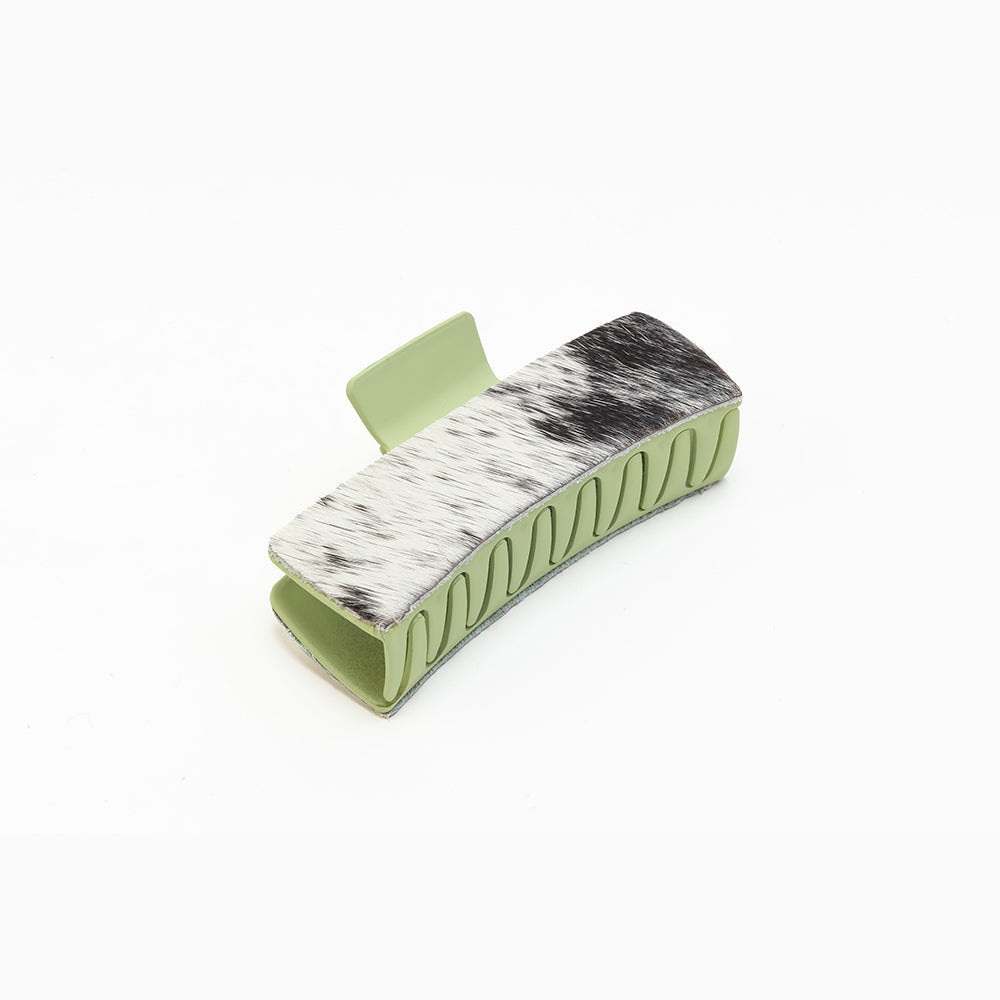 Sage Yard Hairon Hair Clip in Ebony Moss