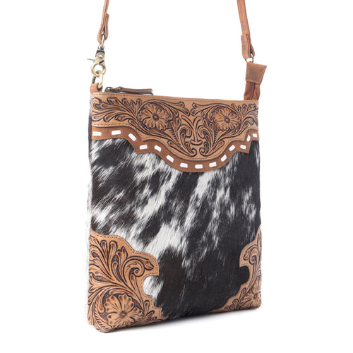Yellowstone Wind River Handtooled Bag in Midnight Sable