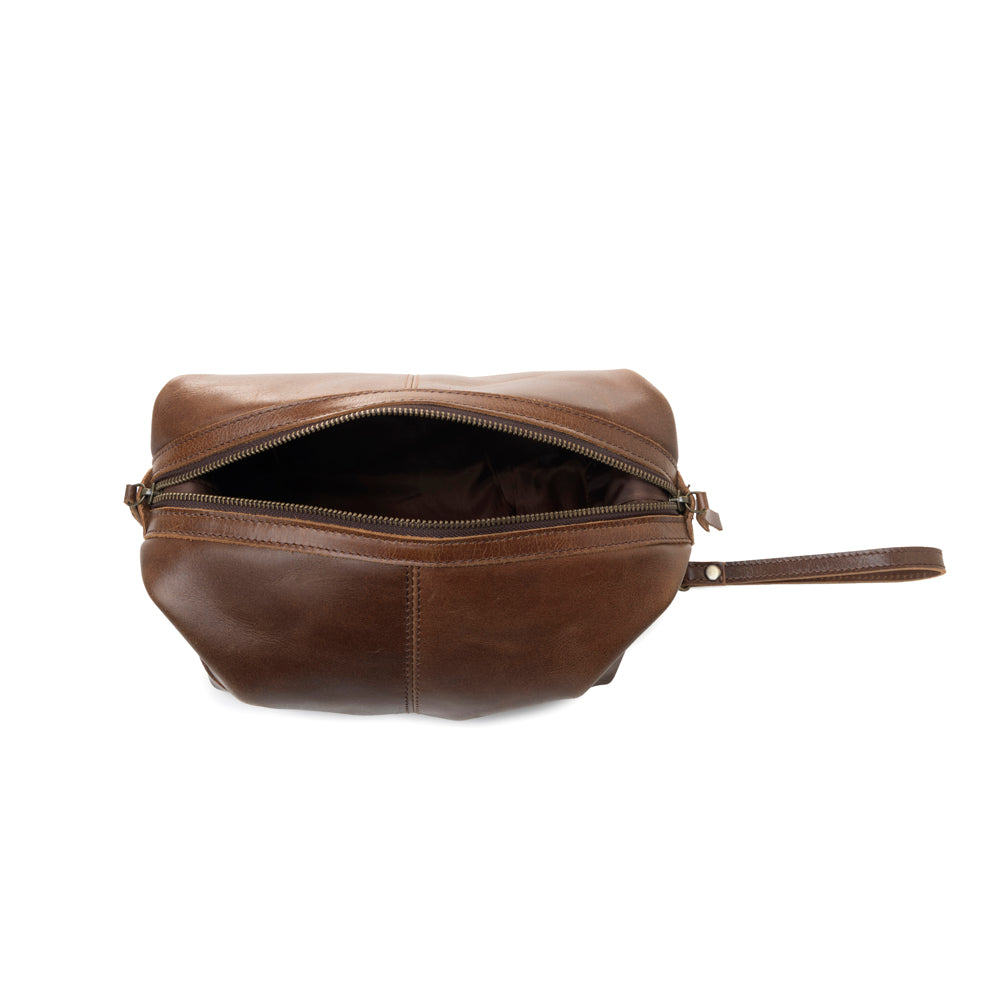 Drifter Leather Shaving Kit for Men in brown