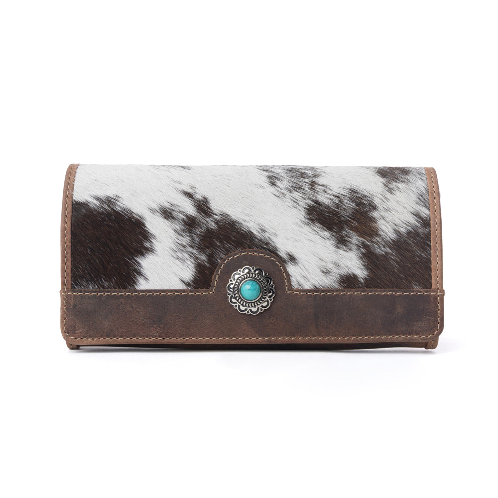 Rustwood Concho Leather Women’s Wallet in Charcoal Cream