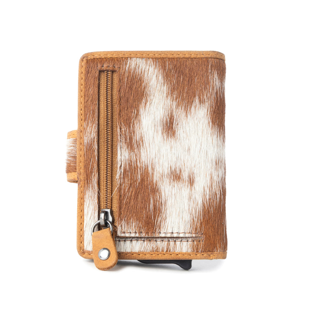 Dune Star Hairon Leather Credit Card Holder in Brown & White